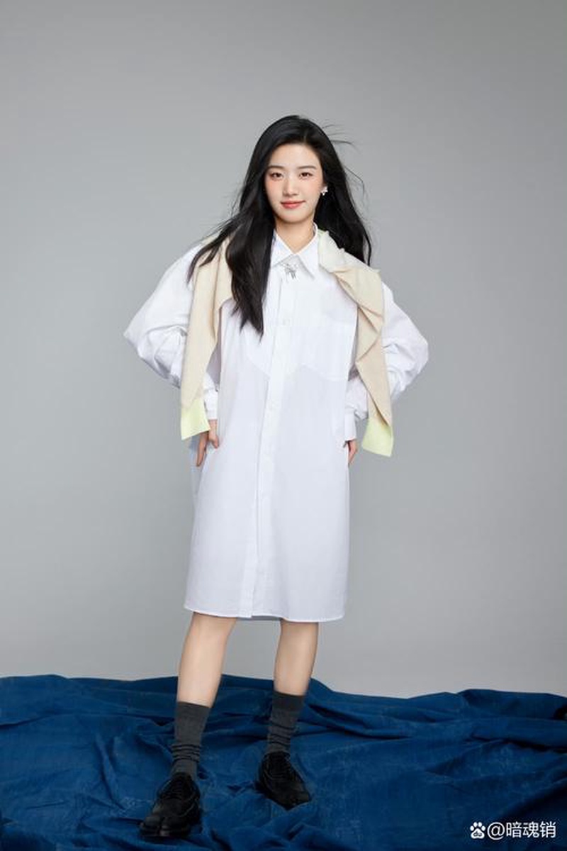 卢昱晓